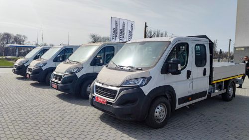 В Україні розпочали складання бортових автомобілів АТВ-13/1 на шасі PEUGEOT Boxer