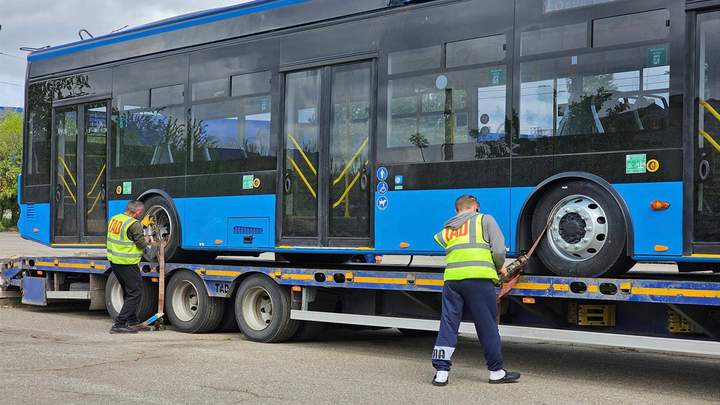 Київський завод збирає сучасні тролейбуси, що працюють без контактної мережі
