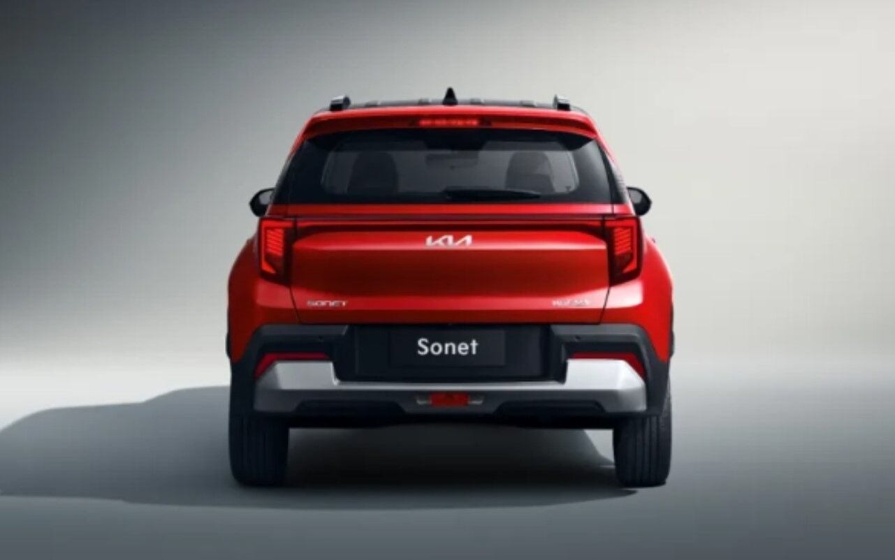Duster «кусає лікті»: Kia показала кросовер за 10 000$