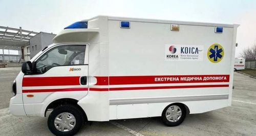 Понад 30 автомобілів KIA для прифронтових лікарень: уряд Кореї схвалив нову допомогу Україні