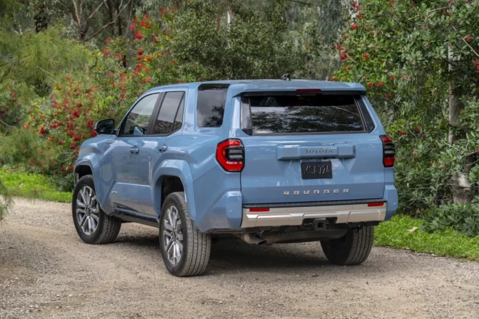 Краще на бездоріжжі та економічніше: Toyota 4Runner нового покоління офіційно представлений