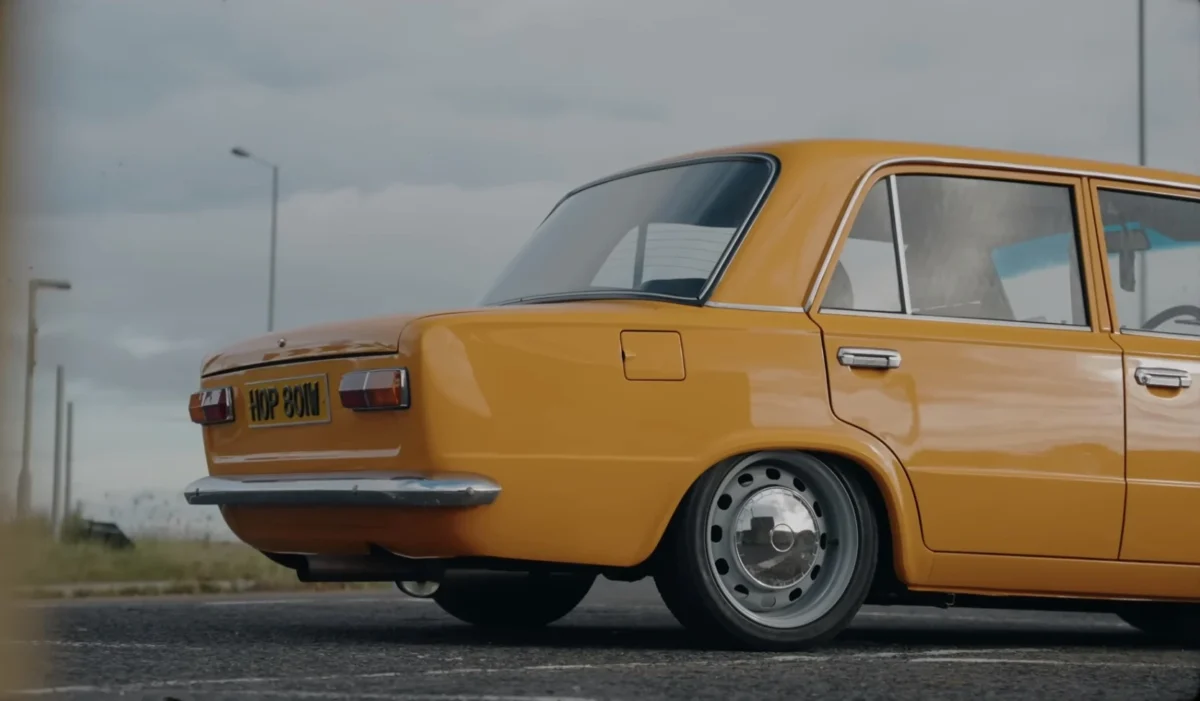 Англієць купив за копійки старий ВАЗ-2101, а отримав майже Ford з 235 силами під капотом