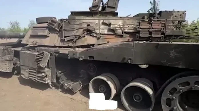 Пропаганда радіє: окупанти захопили танк Abrams на Донеччині