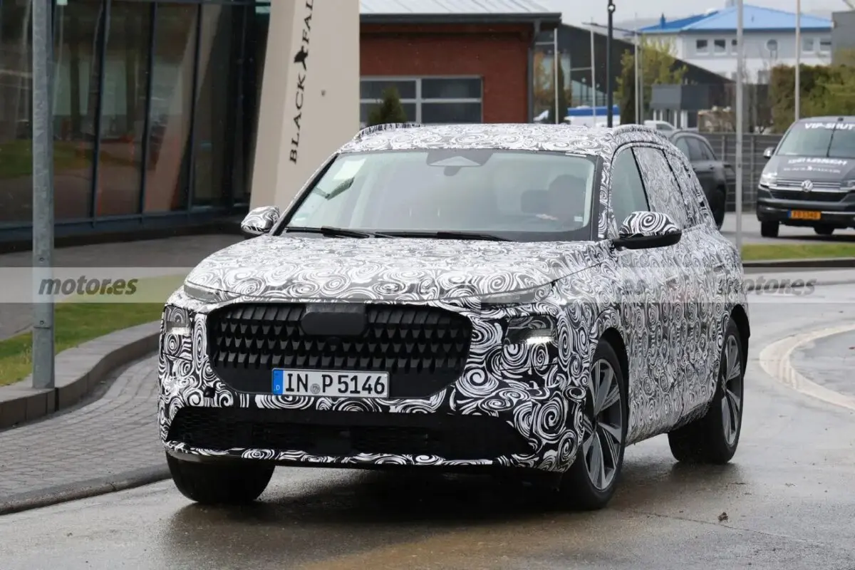 Audi Q7 вперше за всю історію моделі зміниться радикально: опубліковано нові фотографії