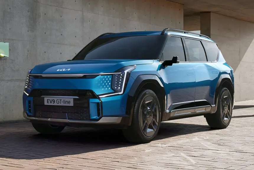 7 місць і розгін до 100 км/год за 4 с: Kia випускає найшвидшу версію сімейного кросу EV9 GT