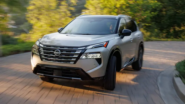 Розкрито подробиці про нові кросовери Nissan: масштабні зміни для Murano