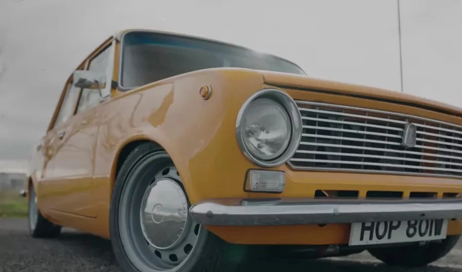 Англієць купив за копійки старий ВАЗ-2101, а отримав майже Ford з 235 силами під капотом