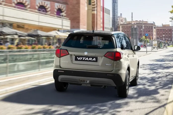 Повний привід залишився ефективним: Suzuki непомітно модернізувала кросовер Vitara