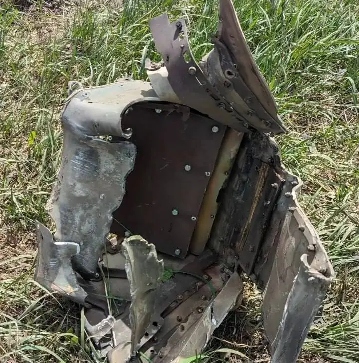 Броня БМП Bradley врятувала життя бійців ЗСУ під час атаки російського «Ланцета»