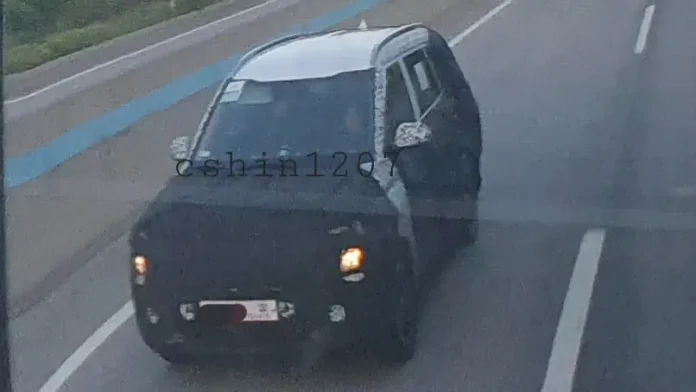 Kia Carens 2025 року