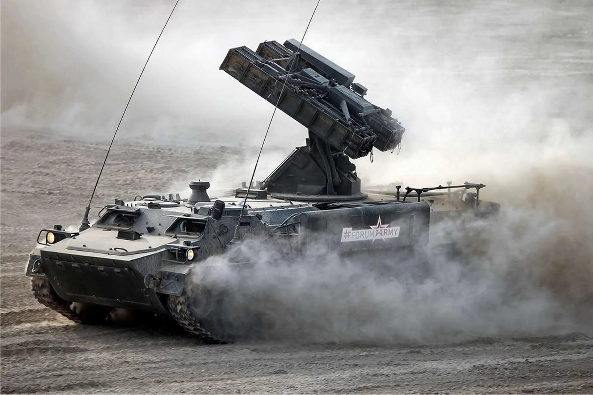 Стрела 10м2. Стрела-10м4. Мтлб стрела 10. Стрела-10м4. Зрк 9к35 стрела-10.