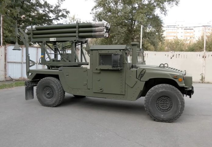 Яка в України кількість американських позашляховиків HMMWV