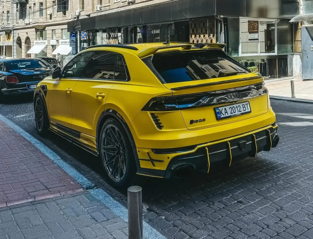 Рідкісний кросовер Audi RS Q8 потужністю 1000 к.с. тюнінгували в українському ательє