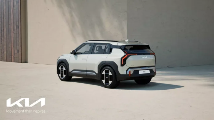 Компанія Kia офіційно представила новий кросовер EV3 - сімейне авто для міста