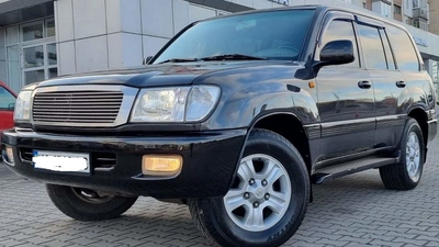 Українець хотів перереєструвати крадений Toyota Land Cruiser