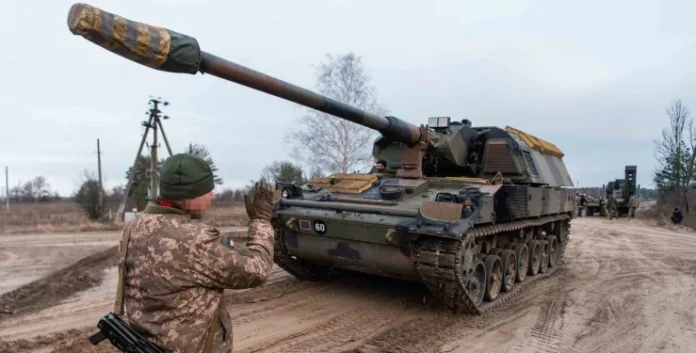Німецькі Panzerhaubitze 2000 допомагають ЗСУ бити росіян у Білгородській області