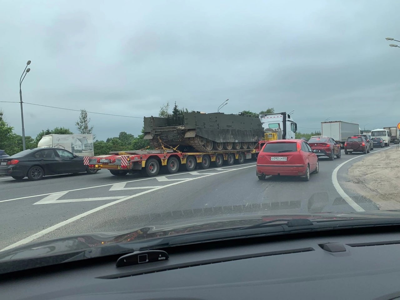 Окупанти переміщують рідкісний мінний загороджувач УМЗ-Г: що відомо