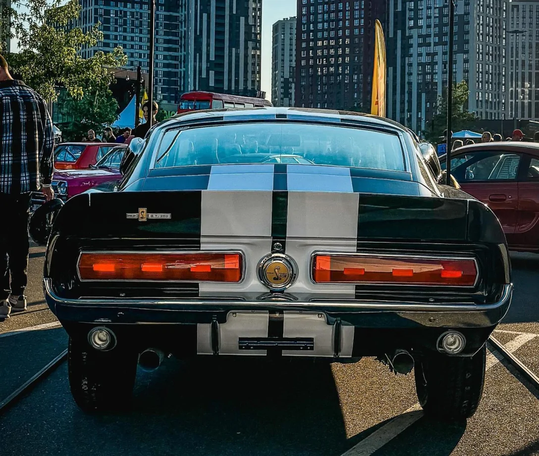 На Kyiv Car Fest показали рідкісний Ford Mustang 1967 року за 100 000$