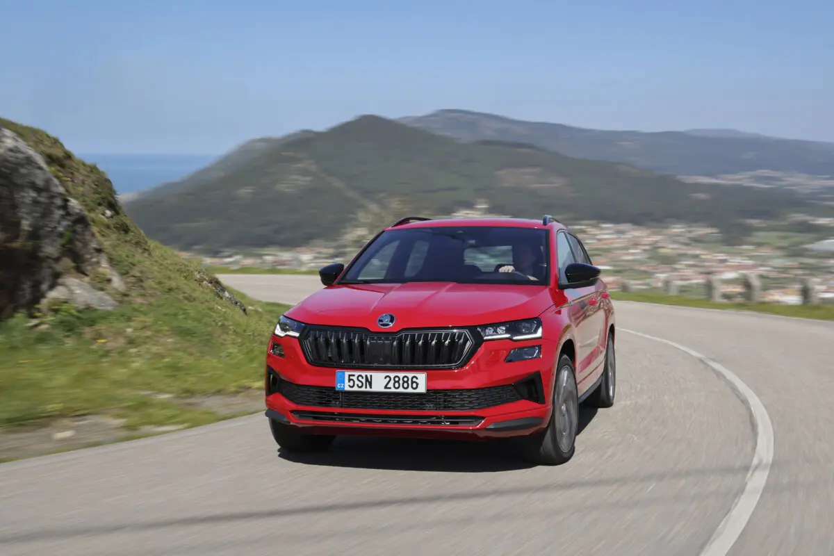 Кросовер Skoda Karoq отримав нову дизельну версію з високою потужністю і низькою витратою палива