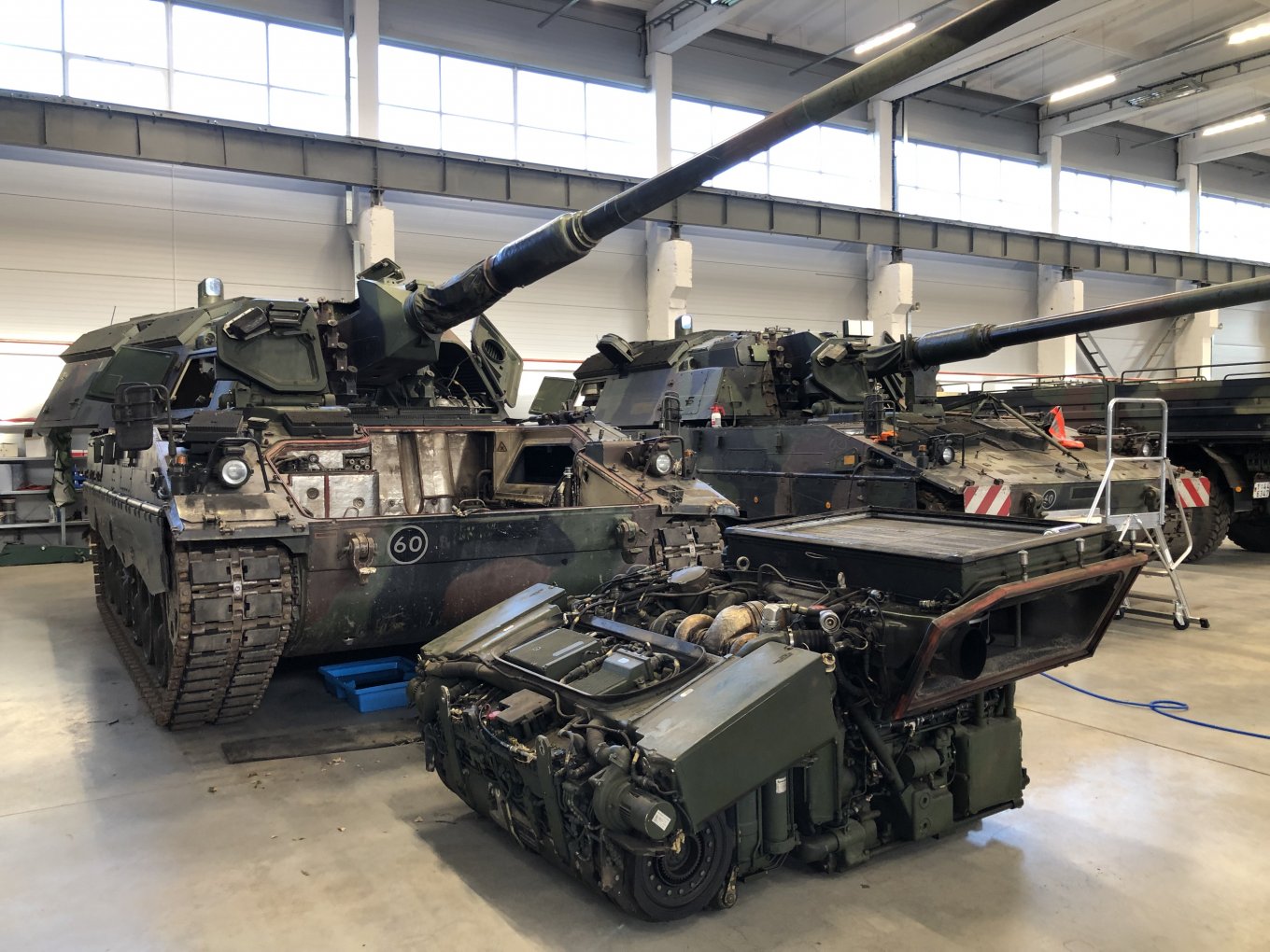 Rheinmetall розширить свої потужності в Україні та ремонтуватиме САУ PzH 2000