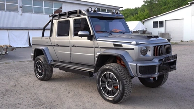 Українські майстри створили пікап Mercedes-Benz G-Class XLP з старого позашляховика