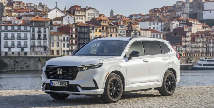 Новий гібрид від Honda із витратою 0,8 л на 100 км готується до появи в Україні