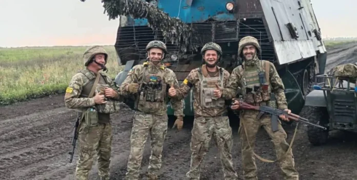 Затрофеїли танк-сарай, що заблукав: окупанти запитали в ЗСУ дорогу на Кліщіївку