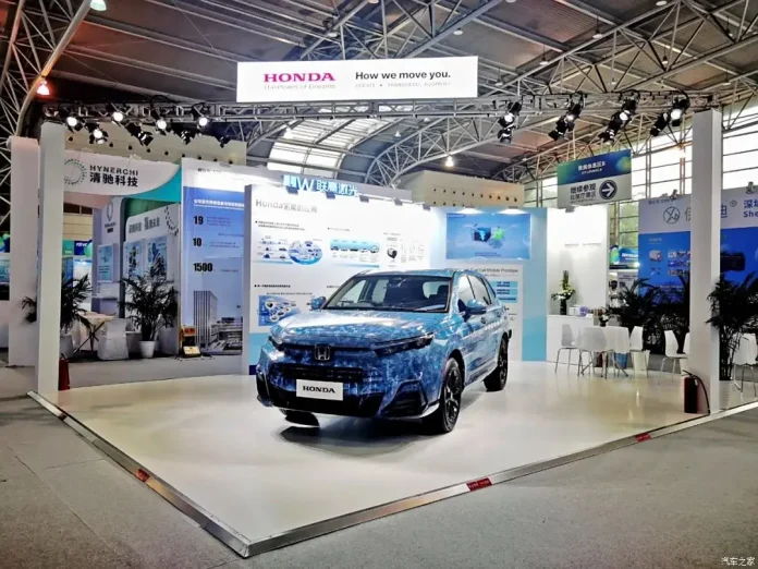 представлено нову Honda CR-V з унікальним для світового ринку двигуном - аналогів кросу годі й шукати