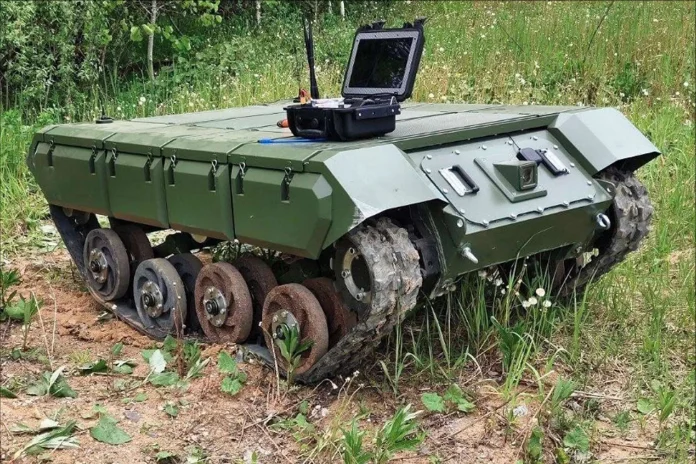 Росія оголошує про створення нового універсального бойового робота для майбутнього розгортання в Україні