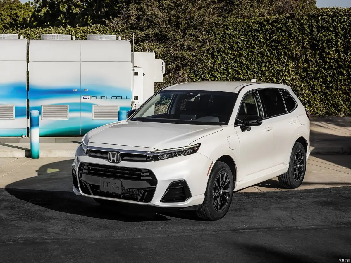 представлено нову Honda CR-V з унікальним для світового ринку двигуном - аналогів кросу годі й шукати