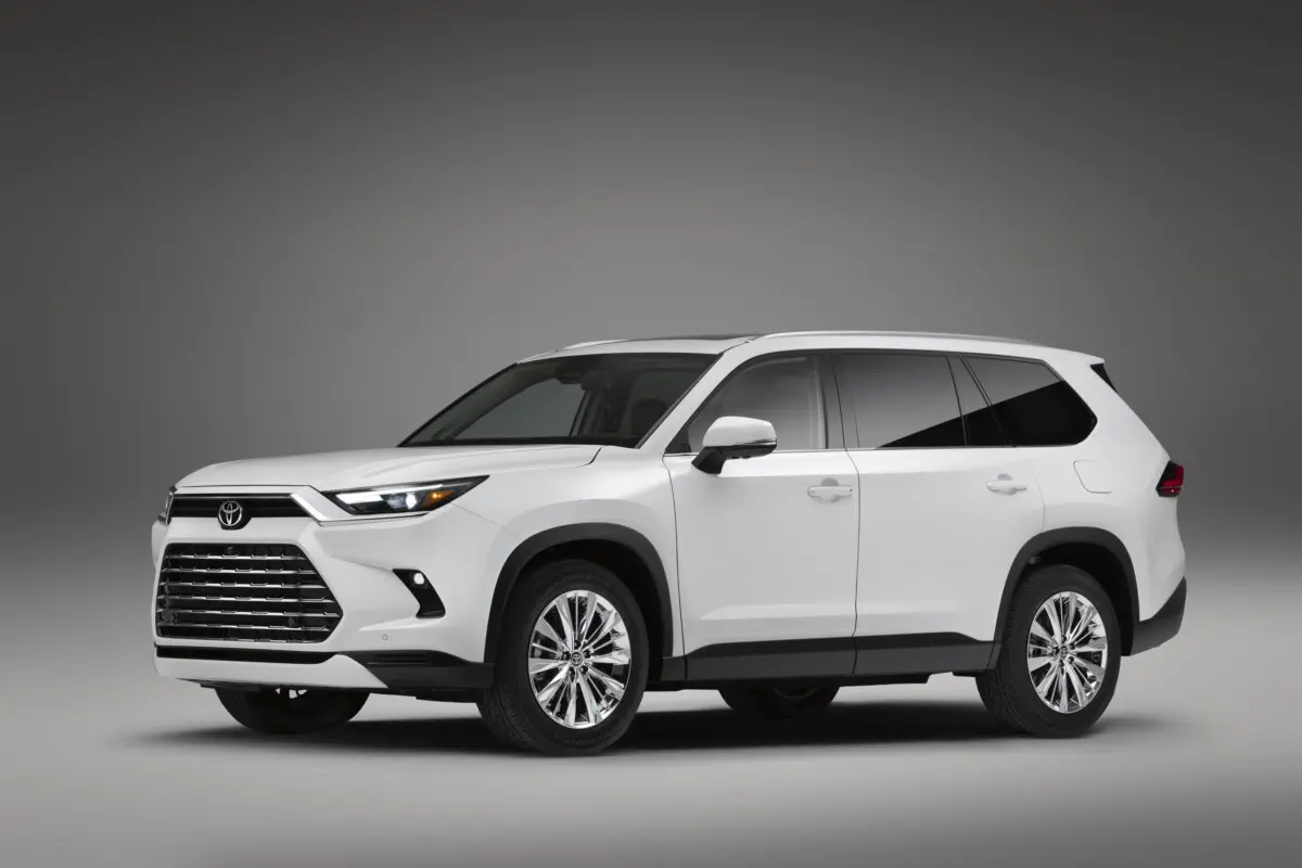 Toyota припиняє продажі кросоверів Grand Highlander і Lexus TX: вони виявилися небезпечними