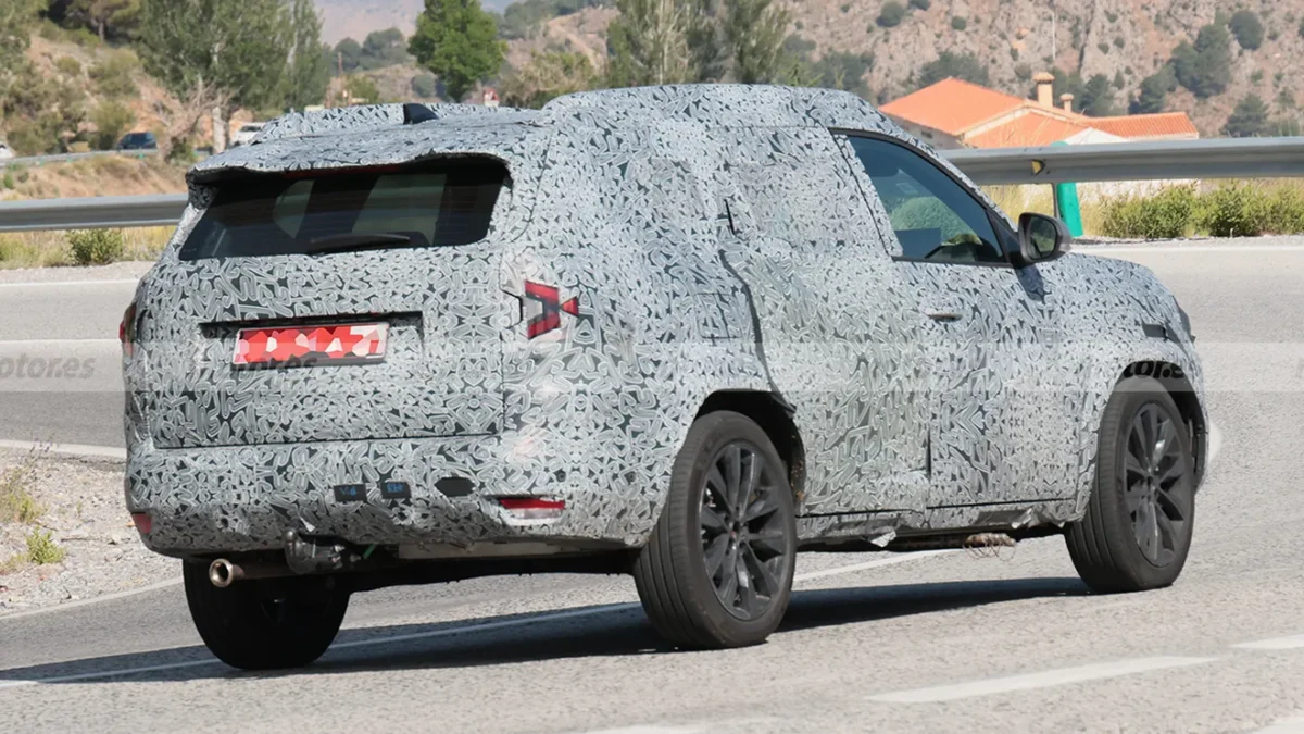 Це 7-місна версія останнього Duster: новий кросовер Dacia Bigster готується до ринкового дебюту