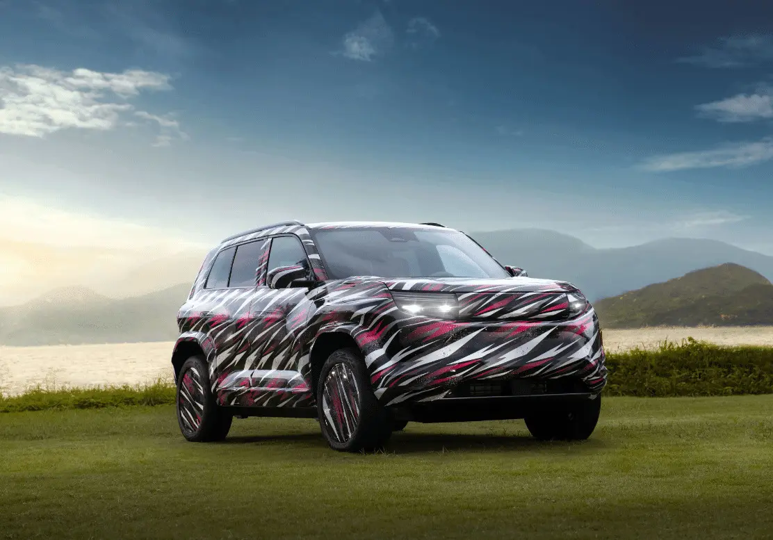 У Китаї готують новий рамний позашляховик, якого немає у Toyota: опубліковано фото BYD Fang Cheng Bao Bao 3