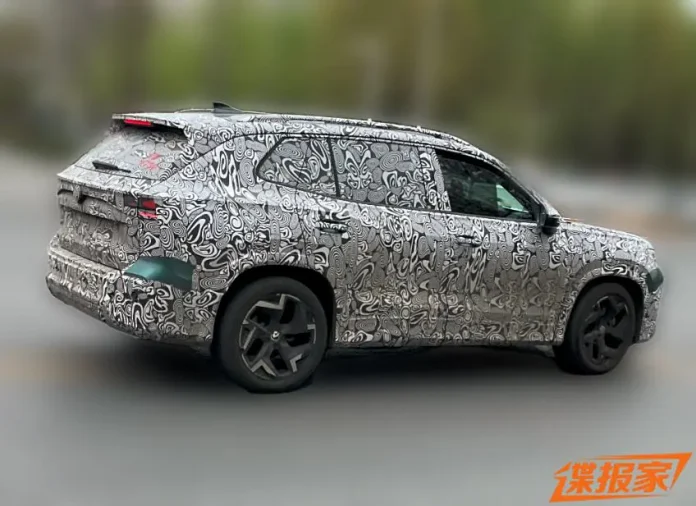 7 місць і більше потужності: Volkswagen скоро випустить кросовер Tiguan L нового покоління