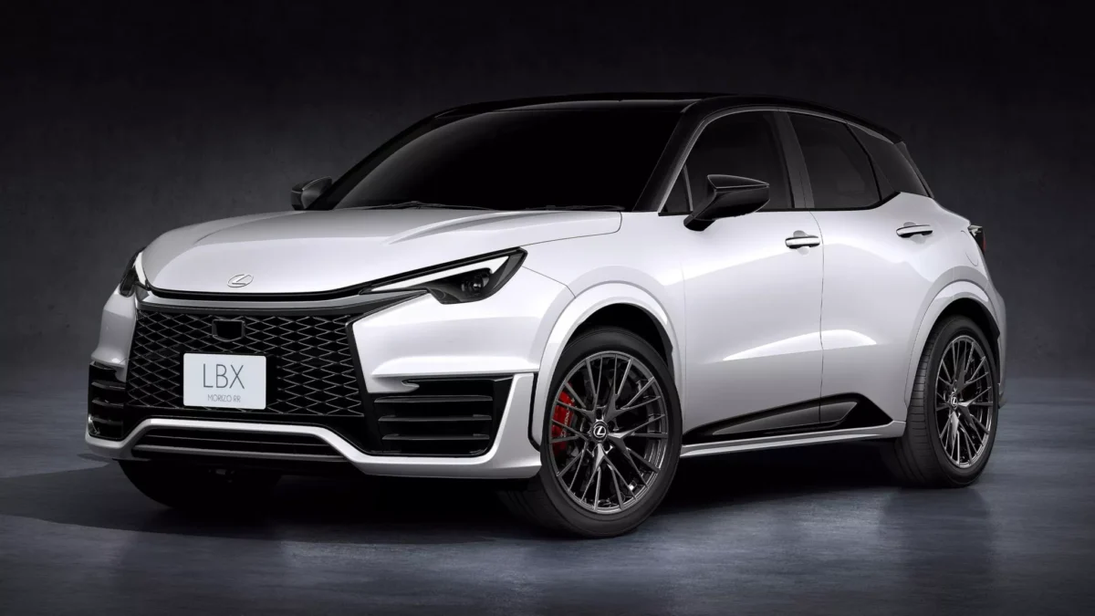 Lexus оновлює «дешевий» кросовер LBX за рахунок мотора і трансмісії від Toyota GR Corolla