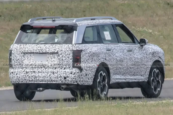 Hyundai Palisade 2026 у стилі старого Range Rover виїхав на тести: 3-рядний крос отримає новий турбомотор