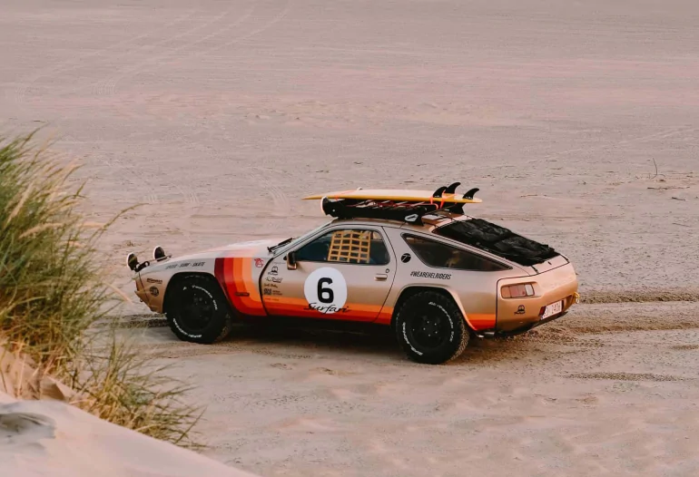 Пляжний тюнінг Porsche: спорткар 80-х перетворили на Sufari