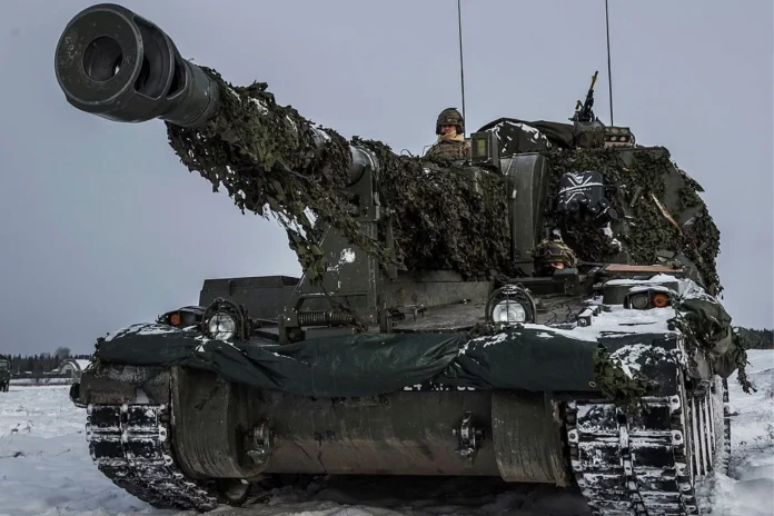 Самохідна артилерійська гармата AS90, побачена тут під зимовим снігом в Естонії в 2018 році (Джерело зображення: МО Великобританії)