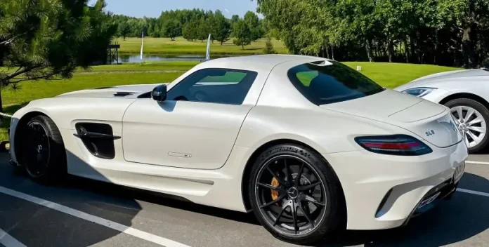 В Україні з’явився єдиний преміальний суперкар Mercedes-Benz SLS AMG за 500 000$