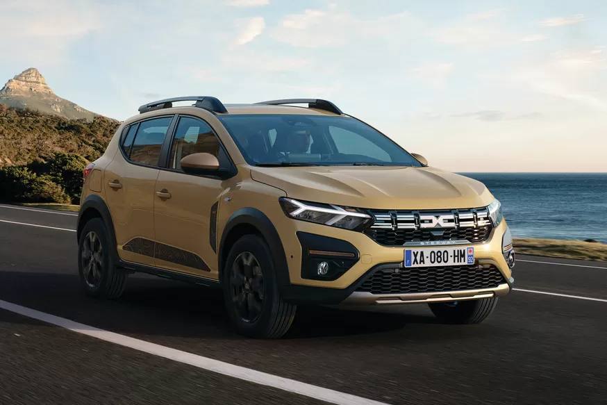 Новий бюджетний крос від Dacia на заміну Sandero Stepway: перше зображення і характеристики