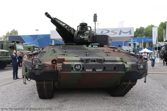 Puma S1 має безпілотну башту, оснащену 30-мм автоматичною гарматою MK30-2/ABM, яка здатна вражати ціль на відстані до 3000 метрів стандартними типами боєприпасів, таких як APFSDS-T і KETF (боєприпаси з повітряним вибухом). (Джерело зображення: Army Recognition)