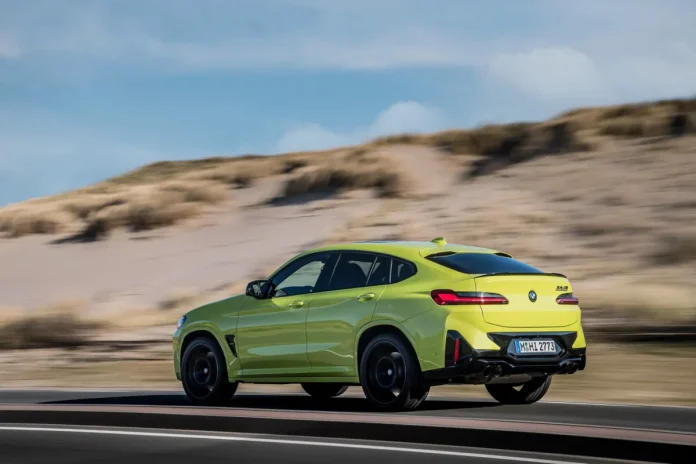 Компанія BMW офіційно прибирає кросовер X4 з ринку: йому вже знайдено дешевшу заміну