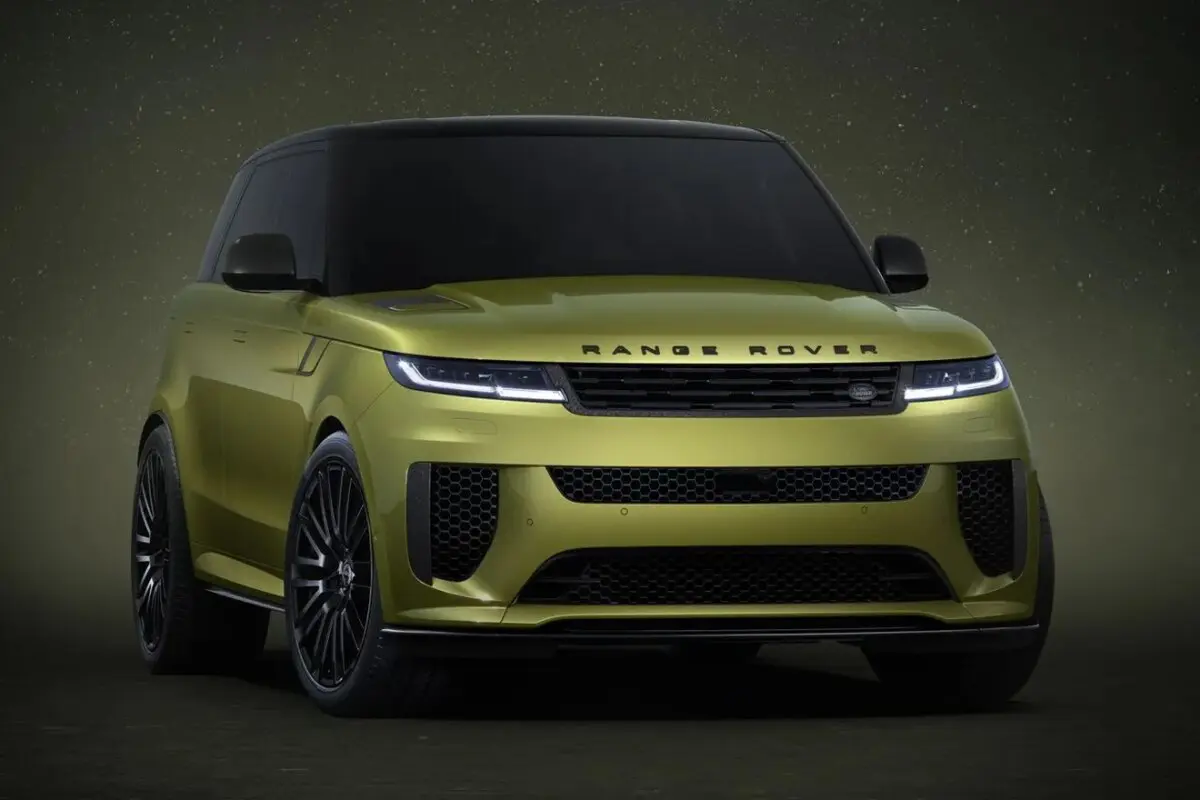 Land Rover випустив п'ять унікальних Range Rover Sport SV, натхнених космосом і небосхилом