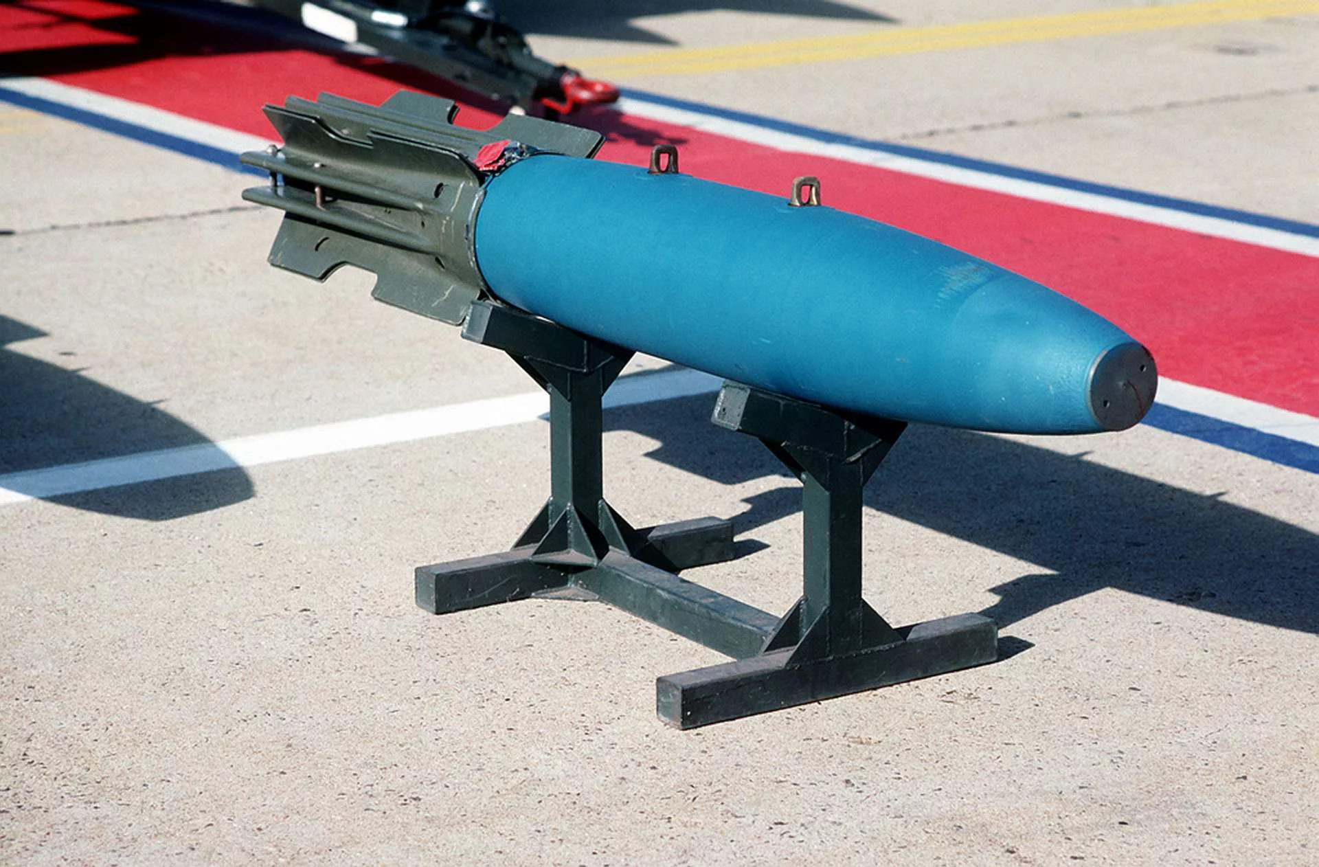 Хоча боєголовка некерованої бомби Mark 82 може вважатися базовою для 500-фунтової зброї ERAM, це буде рішення постачальника, а не вимога уряду США. (Джерело зображення: Міністерство оборони США)