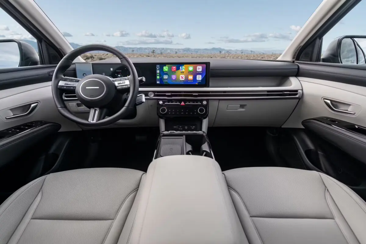 Оновлений кросовер Hyundai Tucson 2025 року все ще пропонується за вигідною ціною