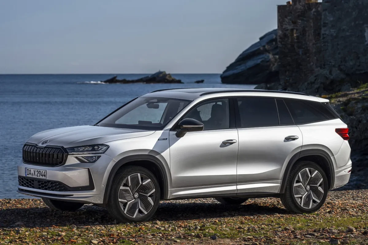 Стартували продажі нового кросовера Skoda Kodiaq Sportline: опубліковано ціни та комплектації