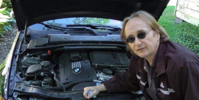 Механік із 56-річним стажем озвучив назву автомобіля, здатного подолати 800 000 км без поломок