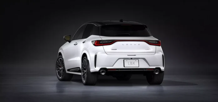 Lexus оновлює «дешевий» кросовер LBX за рахунок мотора і трансмісії від Toyota GR Corolla