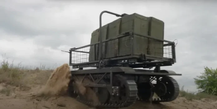 Тричі підірвався на міні, але продовжив свій шлях: як український робот «Воля-Е» евакуював поранених