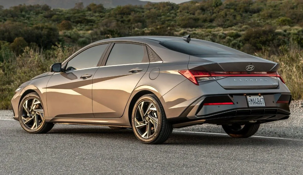 Hyundai визначилася з роздрібною ціною модернізованого бюджетника